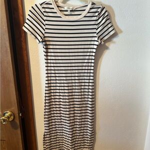 Striped Black and White Bodycon Mid Length Dress